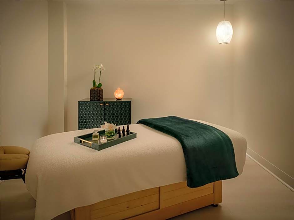 The Starling Atlanta Midtown, Curio Collection by Hilton