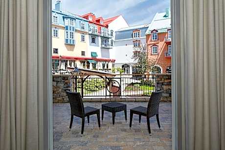 1 Bedroom Larger Suite, 1 King, Sofa Bed, Fireplace