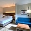 Holiday Inn Express Hotel & Suites Marina