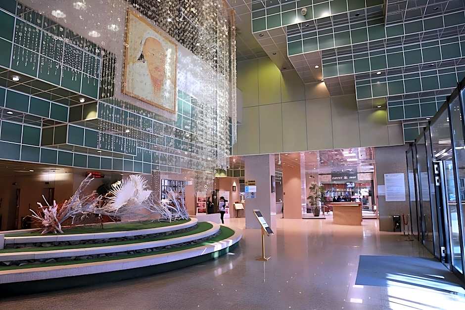 Chinggis Khaan Hotel
