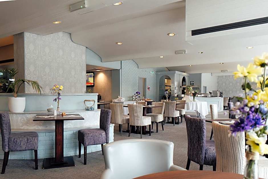 St James Hotel
