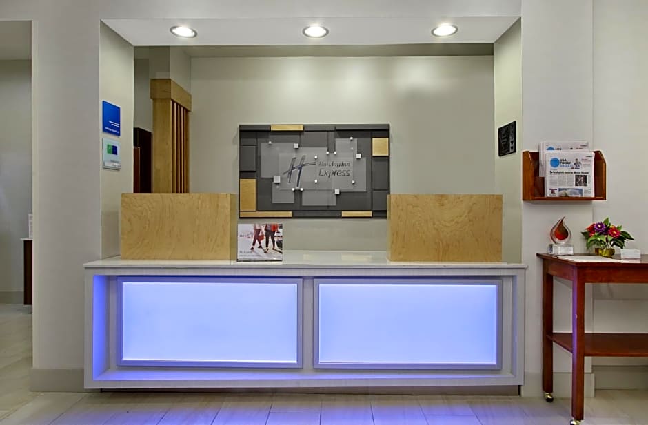 Holiday Inn Express Boonville By IHG