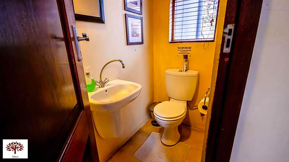 Zebula Golf and Wildlife Estate - The Milky Way Pax 12 - Moi Signature Luxury villa