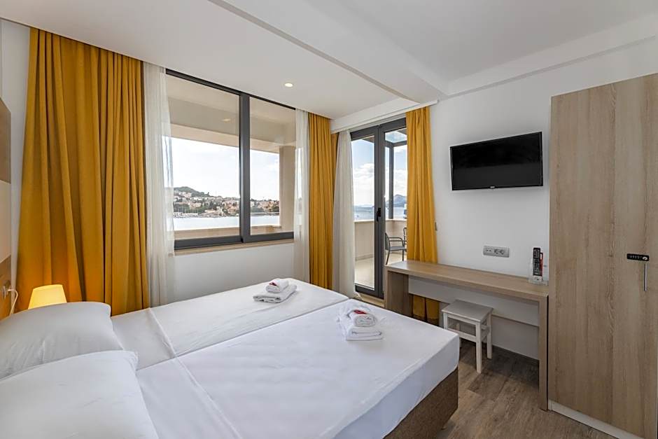 Hostel Sol