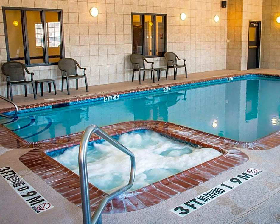 Sleep Inn And Suites At Six Flags