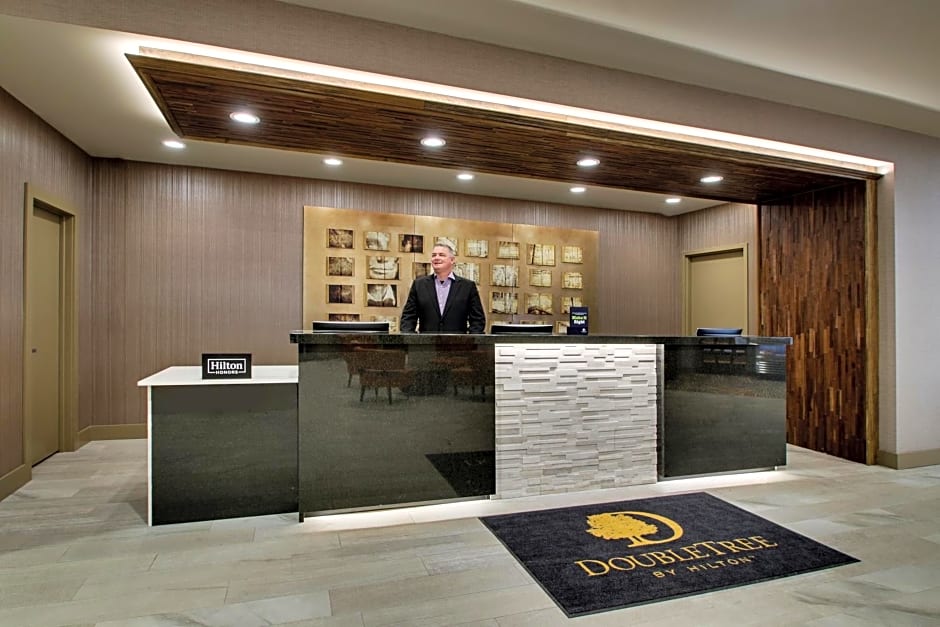 Doubletree By Hilton Mt. Vernon