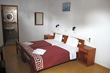 Studio with Sea View