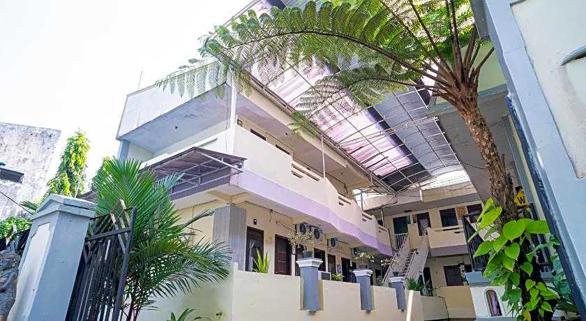 RedDoorz near Cyber Mall