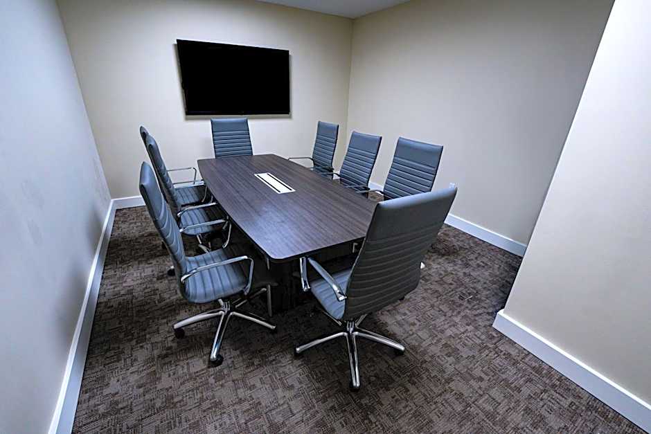 Embassy Suites by Hilton Orlando Sunset Walk