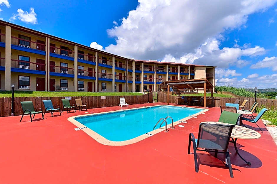Econo Lodge Junction