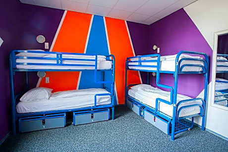 1 Person in 4-Bed Dormitory with En-Suite - Mixed