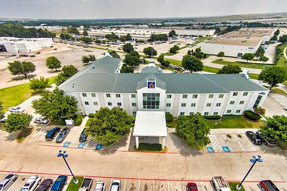 Motel 6 Dallas - Lewisville