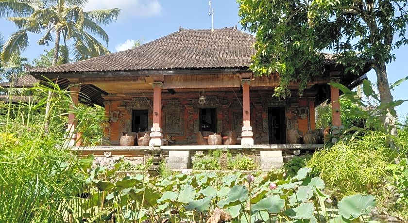 Subak Tabola Villa