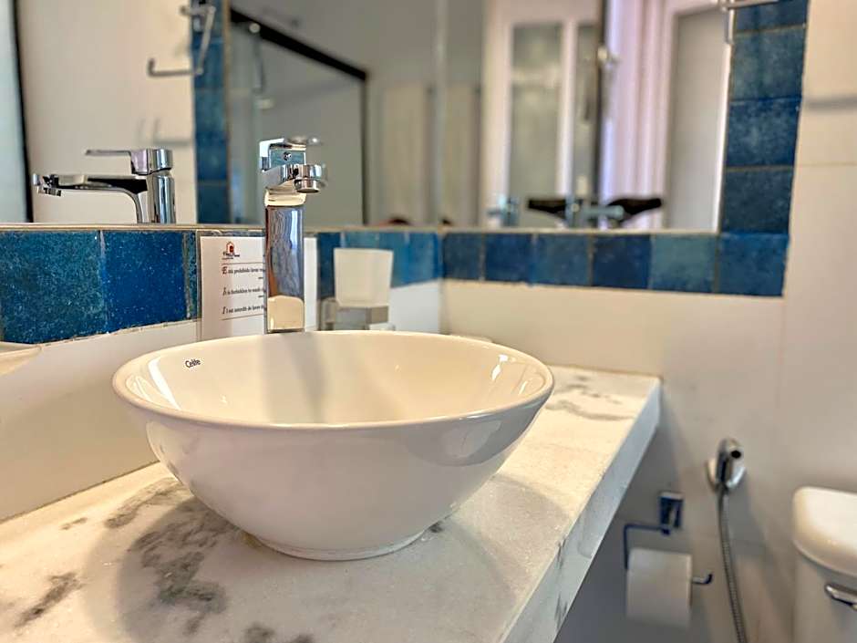 El Hotel de Su Merced