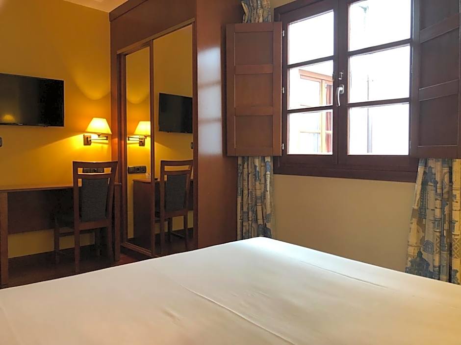 Hotel Aroi Bierzo Plaza