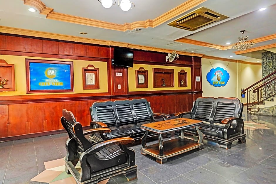 OYO 92402 City View Hotel