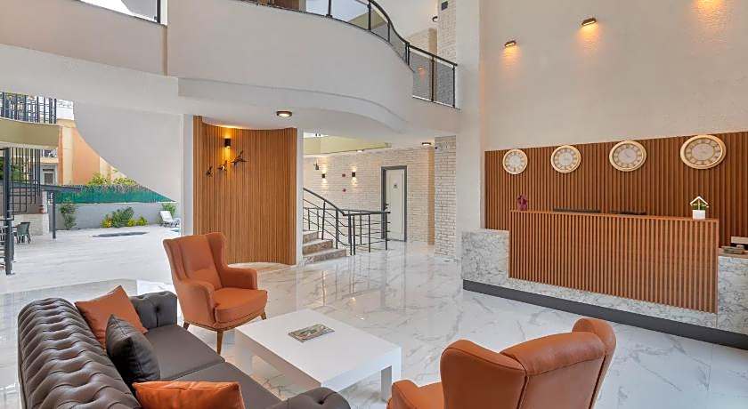 Royal Dream's Hotel