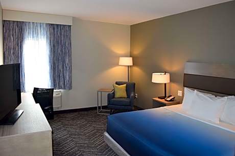 King Room - Mobility Access/Non-Smoking