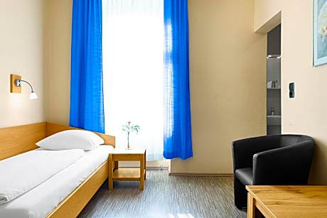 Single Room with Private Bathroom