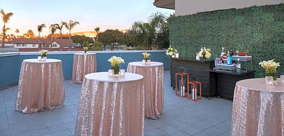 Kimpton Shorebreak Huntington Beach Resort By IHG