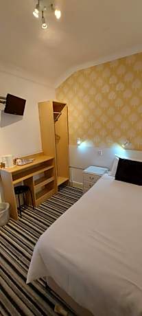 Economy Twin Room