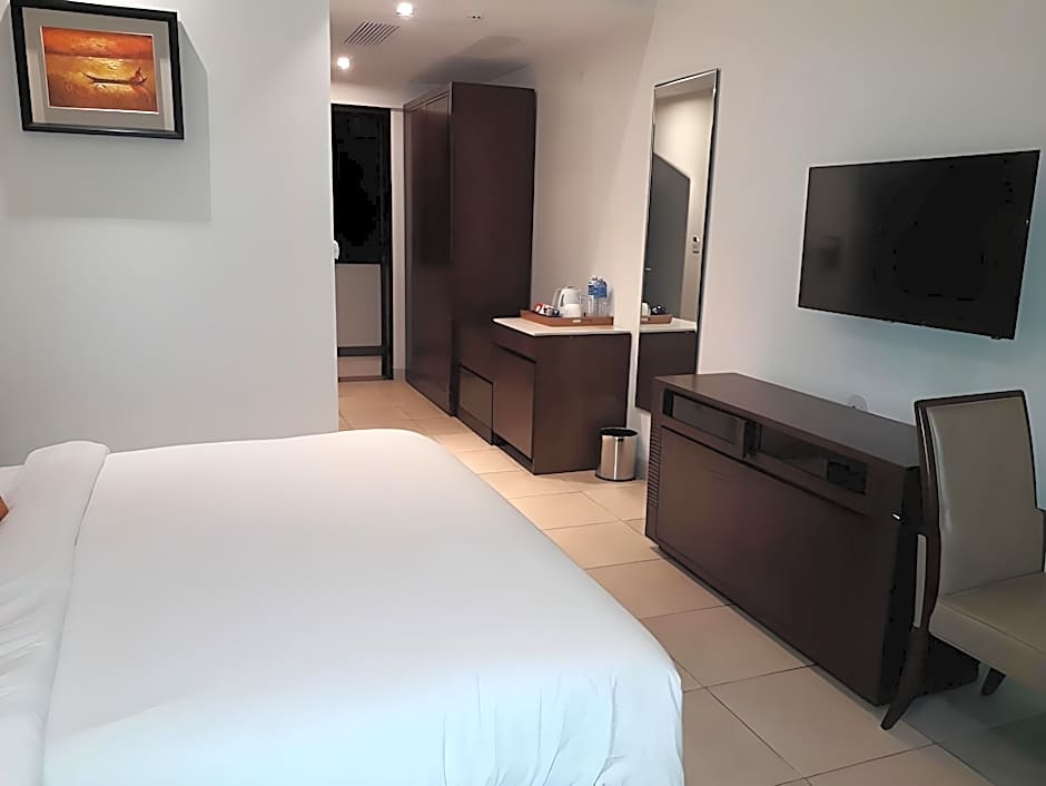 Lemon Tree Hotel Candolim Goa