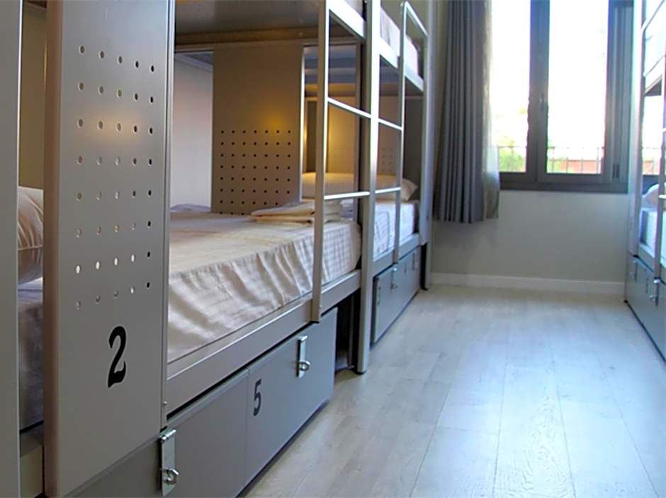 Bcn Sport Hostels