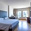 Wall Art Hotel & Residence