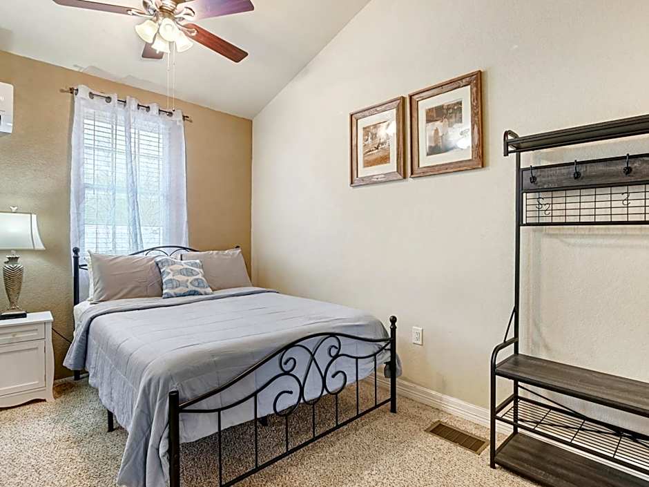 Canyon Lake Condos at Stillwater Ranch