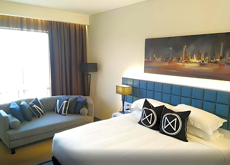 M ROOF HOTEL & RESIDENCES