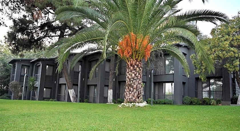 Denizatı Plus Hotel