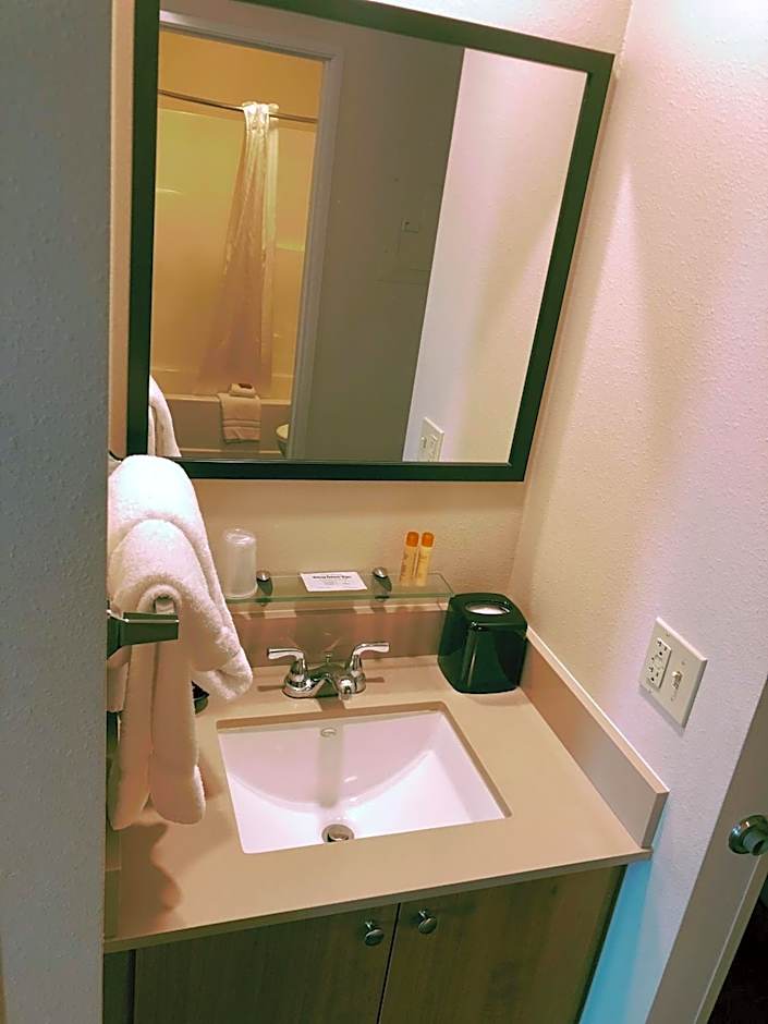 Aptel Studio Hotel