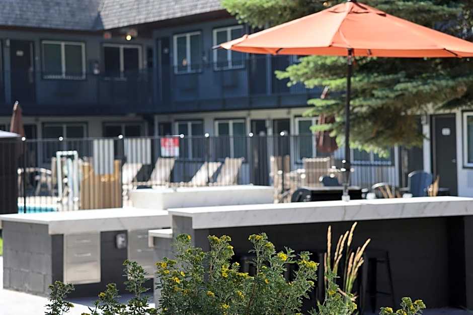 The Jackson SouthTown