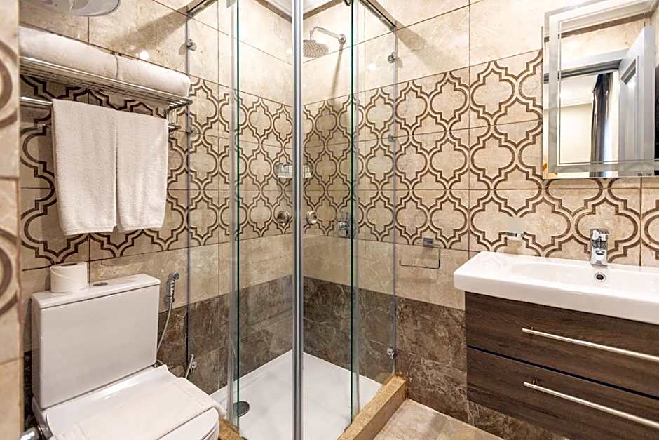 Mamlouk Pyramids Hotel