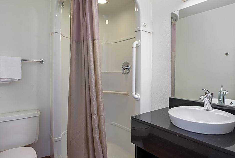 Motel 6-Pueblo, CO - I-25