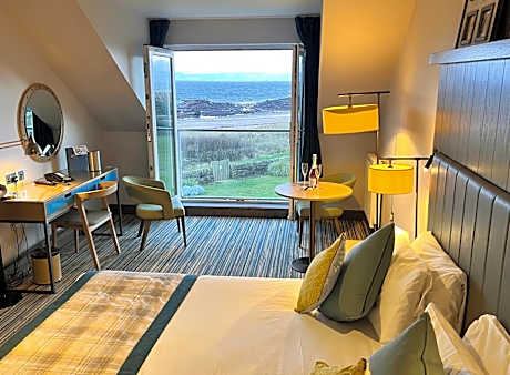 Deluxe Double Room with Sea View