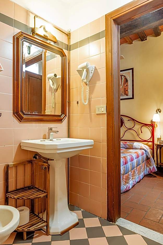 Antica Casa Dei Rassicurati