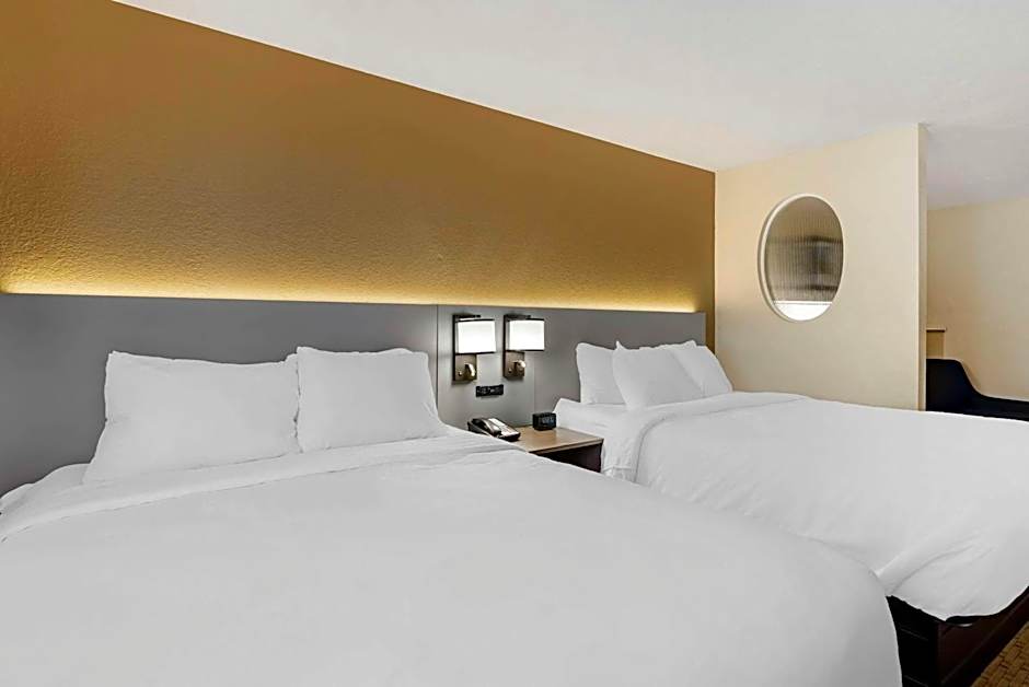 Comfort Suites Merrillville Near US 30