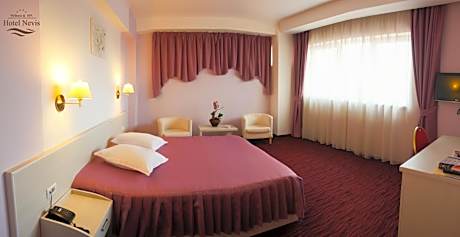 Double Room with Indoor Pool and Jacuzzi Access