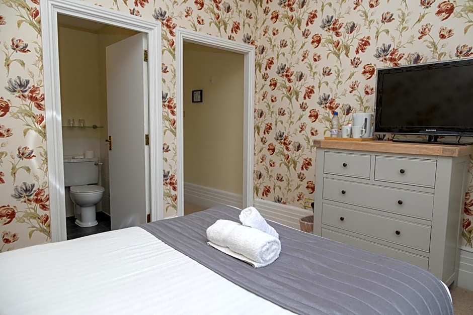 Woodland Manor Hotel