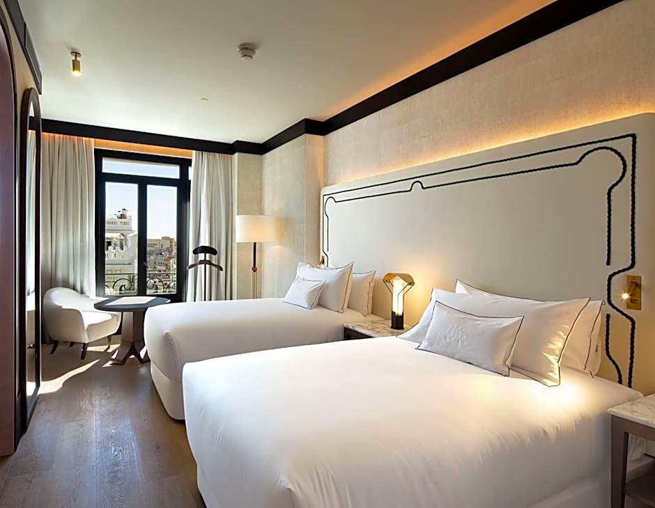 Hotel Montera Madrid, Curio Collection by Hilton