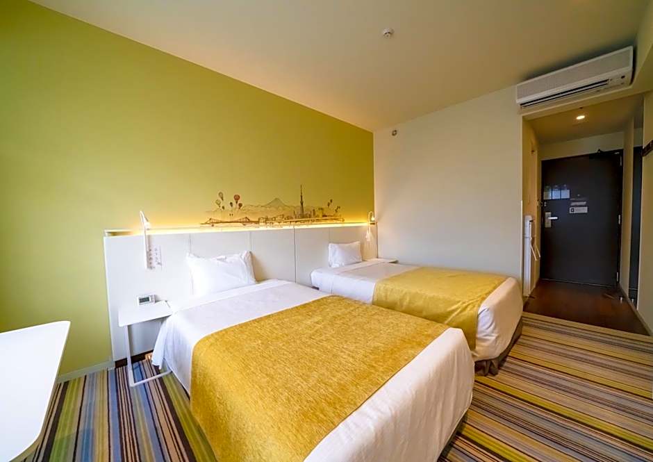Ours Inn Hankyu