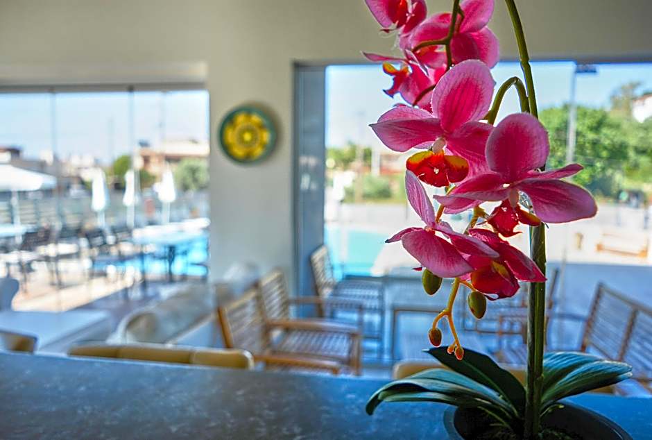 IVORY HOTEL