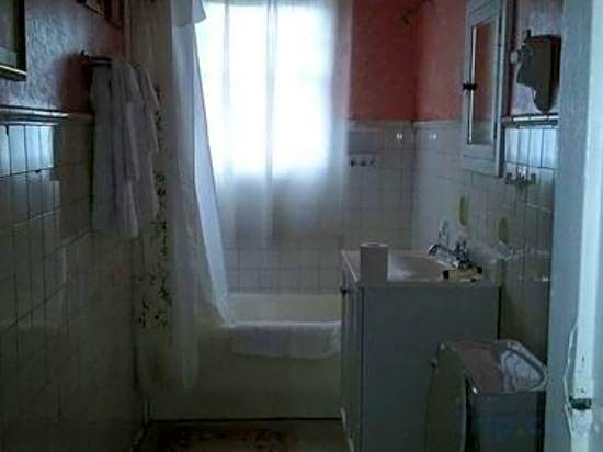 Six Acres Bed & Breakfast