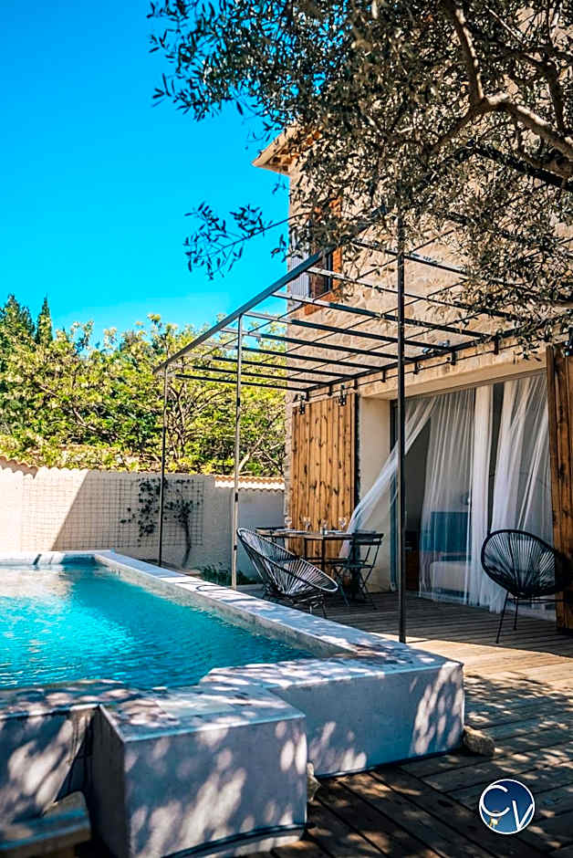 Maison de village avec piscine
