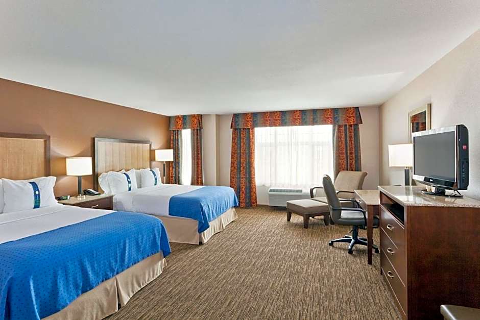 Holiday Inn Hotel & Suites Surrey East - Cloverdale By IHG