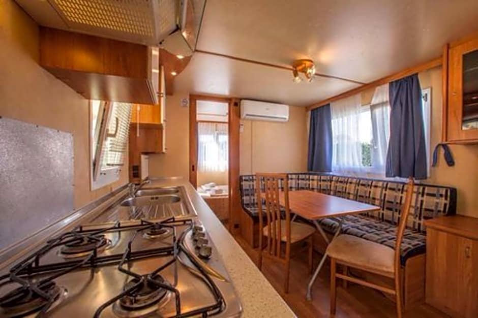 The Garda Village - Near Spiaggia Brema