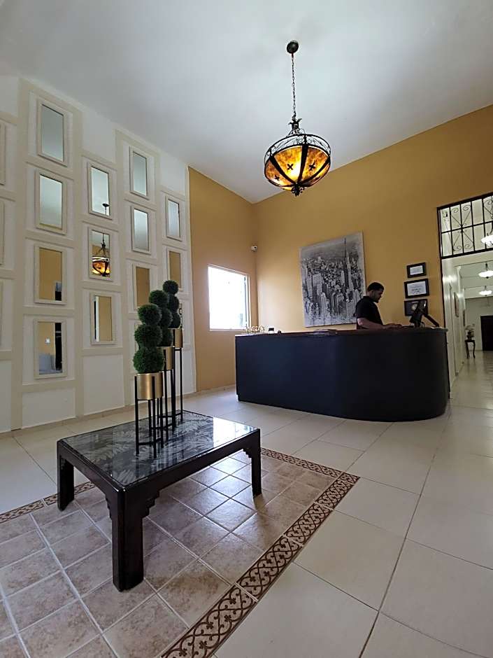 Hotel Class Colonial