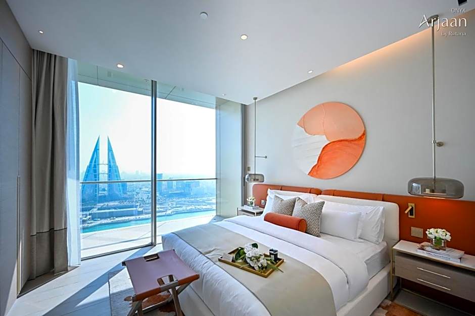 Photo 1 of 7 of Panoramic 1 King Bed Suite, Bay View