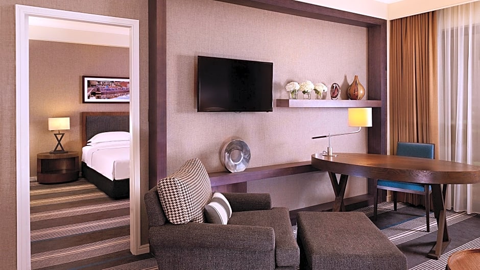 Photo 1 of 3 of Regency Suite